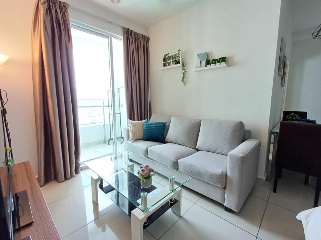 Mansion One Seaview 2Bedroom 2Bathroom Georgetown Gleneagles Penang By Amrayhomes ภายนอก รูปภาพ